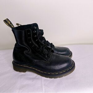 Dr. Marten’s - 1480 Pascal Virginia Leather Black Lace Up Combat Boots - Size 5